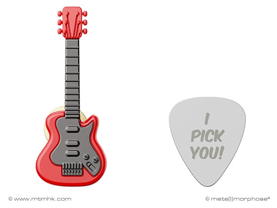 Insignă Fashion Rock Guitar & Plectrum - Window Box image